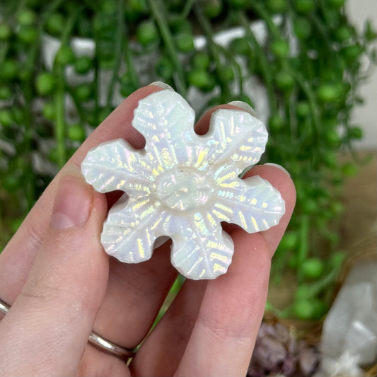 Aura White Jade Snowflake (O326) (O329) (O331)