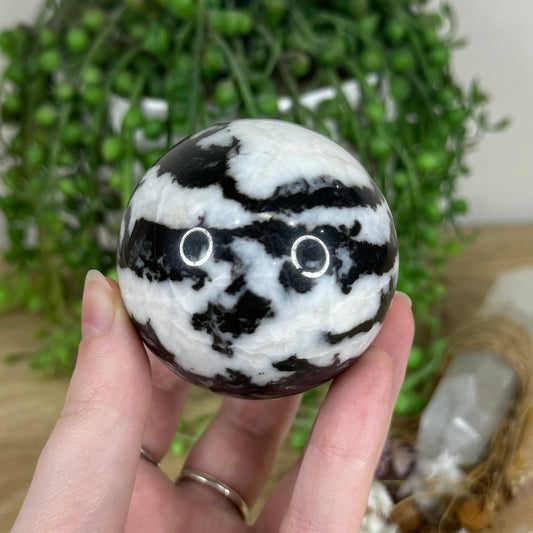 Black Zebra Jasper Sphere (O157)