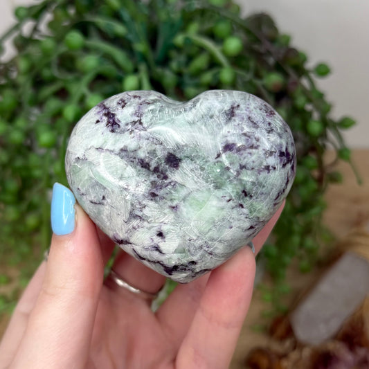 Kammererite Heart (Z34)