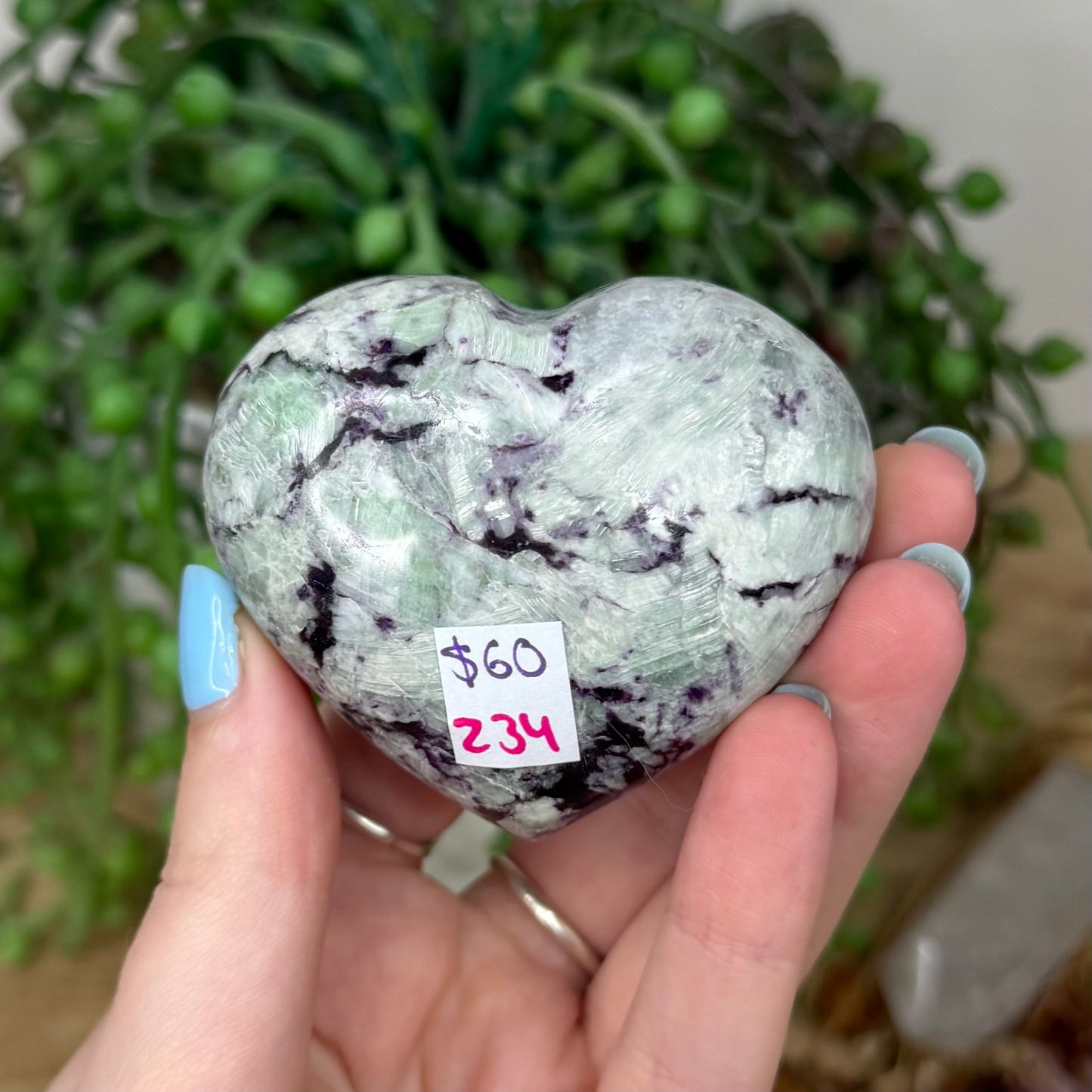 Kammererite Heart (Z34)