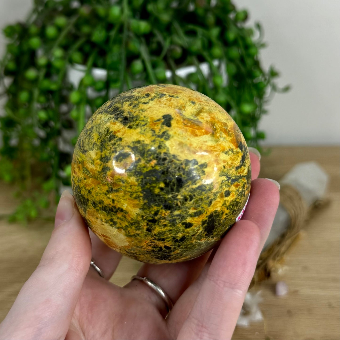 Realgar Sphere (O434)