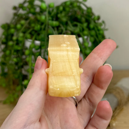 Yellow Calcite Truck (O482)