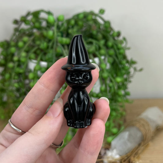 Black Obsidian Witch Cat (O458)