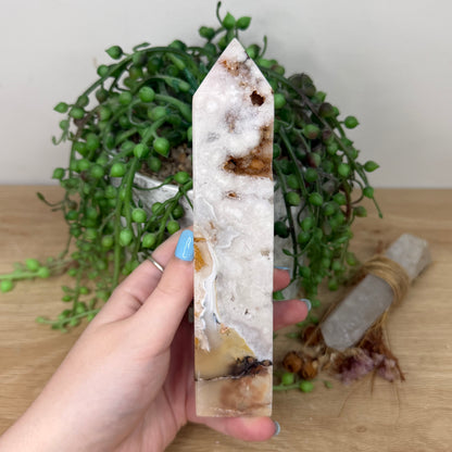 Pink Amethyst / Flower Agate Tower (Y943)