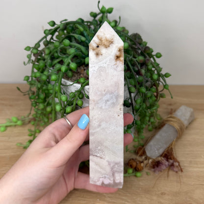 Pink Amethyst / Flower Agate Tower (Y943)