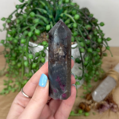 Aquamarine / Pink Tourmaline Point (Y998)