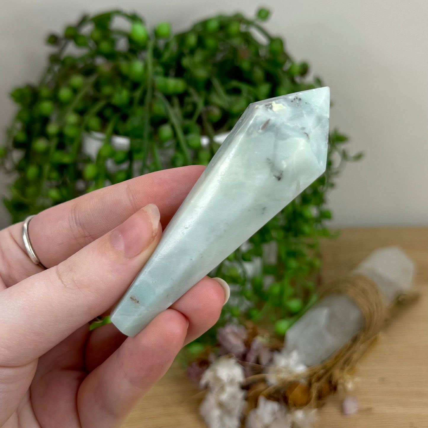 Caribbean Calcite Wand (O513)