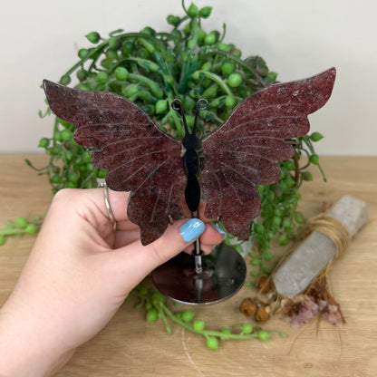 Strawberry Quartz Butterfly Wings On Stand (Z46)