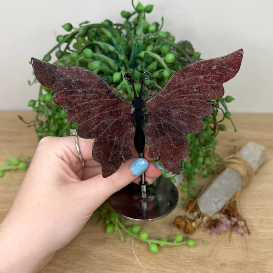 Strawberry Quartz Butterfly Wings On Stand (Z46)