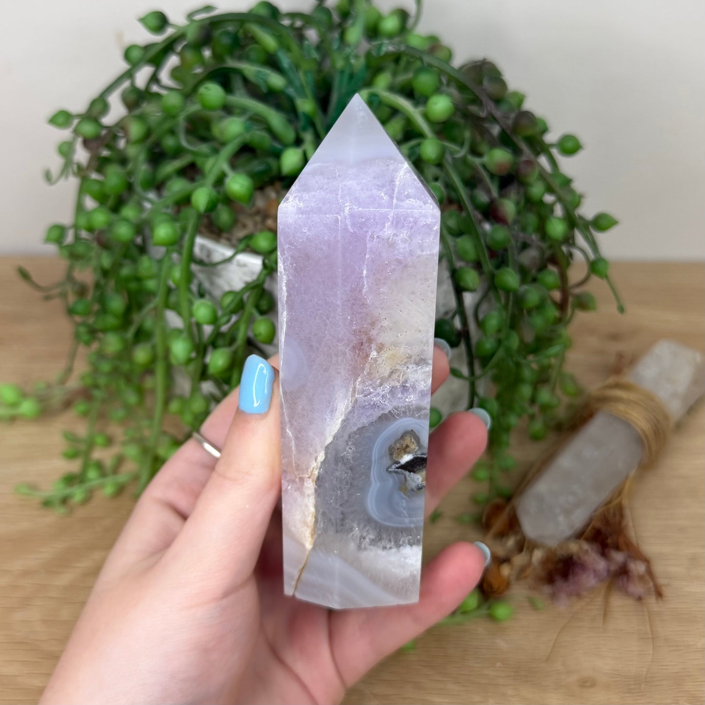 Amethyst / Agate Tower (W173)