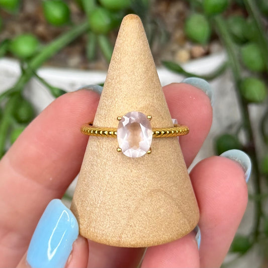 Rose Quartz Gold Plated Ring (Y987)