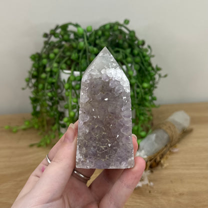 Amethyst / Agate Cluster Point (O589)
