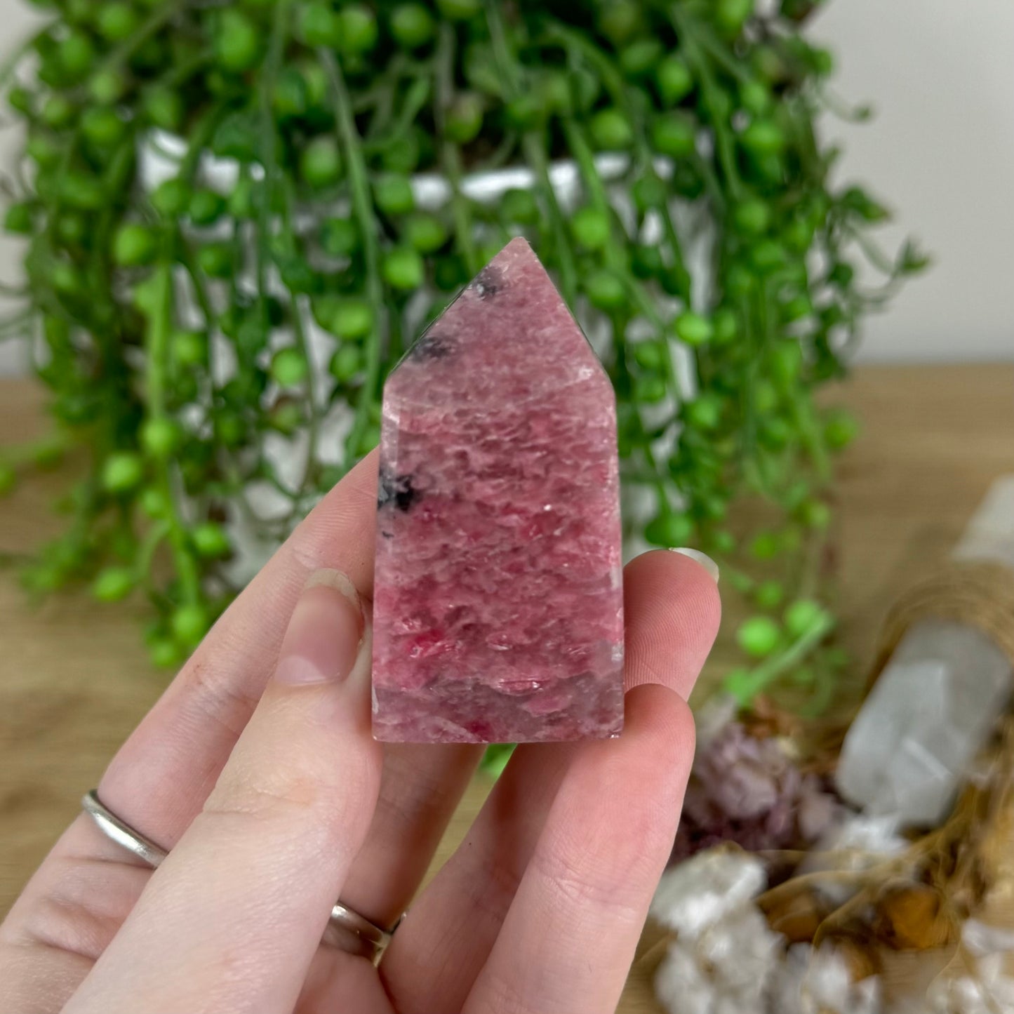 Ice Rhodonite Point (O641)