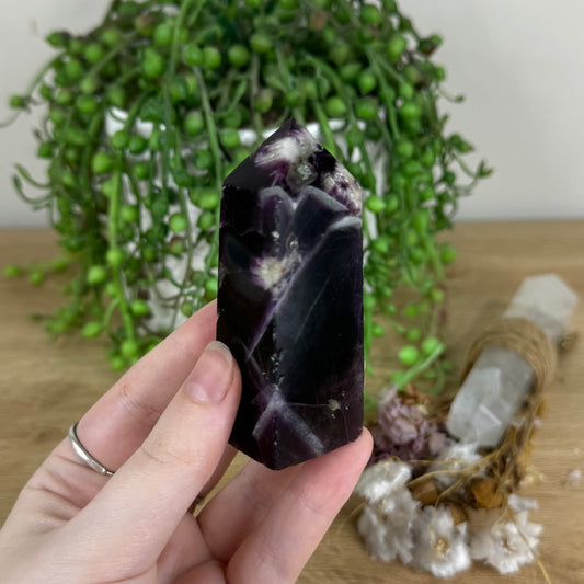 Purple Fluorite Point (O774)