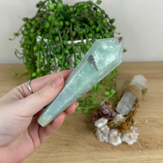 Caribbean Calcite Wand (O740)