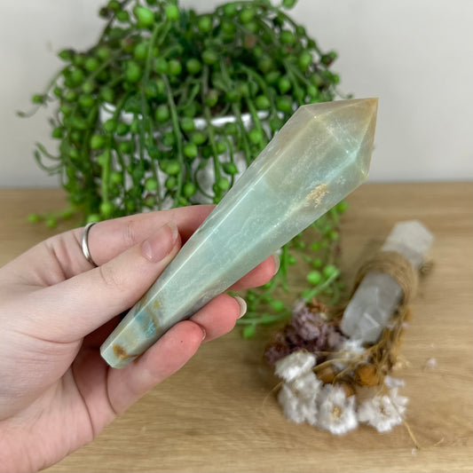 Caribbean Calcite Wand (O739)