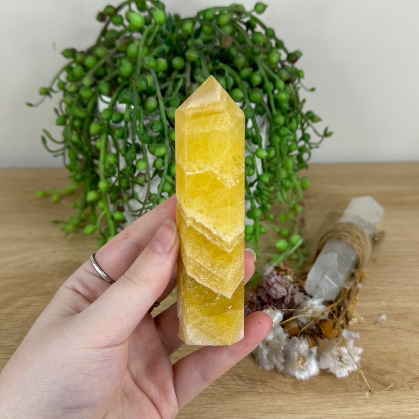 Yellow Fluorite Point (O783)