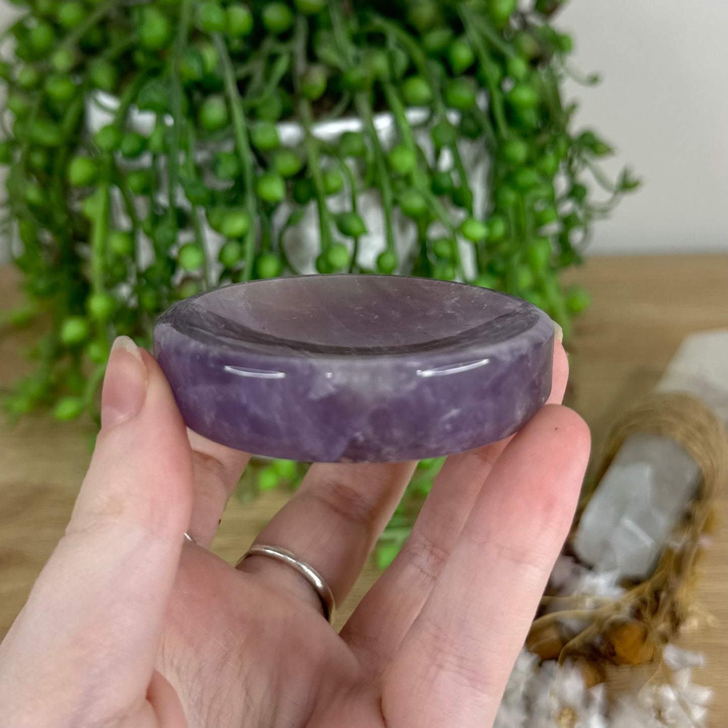 Amethyst Bowl (O712)