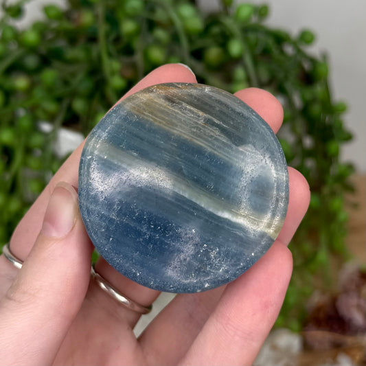 Blue Onyx Sphere Stand (S814)