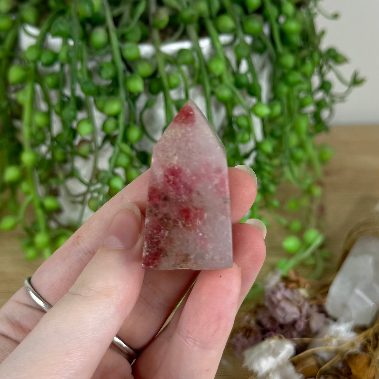 Ice Rhodonite Point (O636)