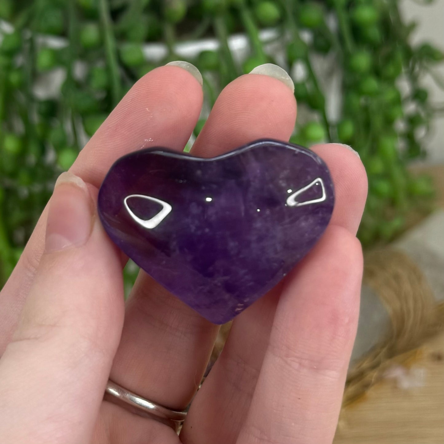 Amethyst Heart (O827)