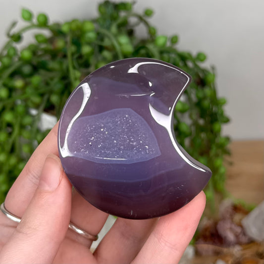 Pink Agate Moon (T166)