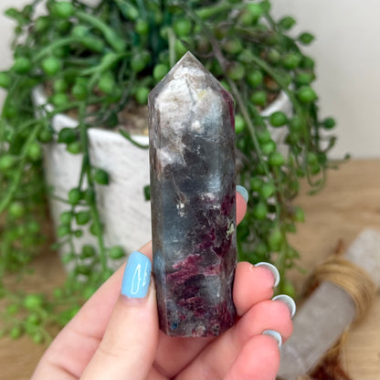 Pink Tourmaline / Aquamarine Point (Z65)