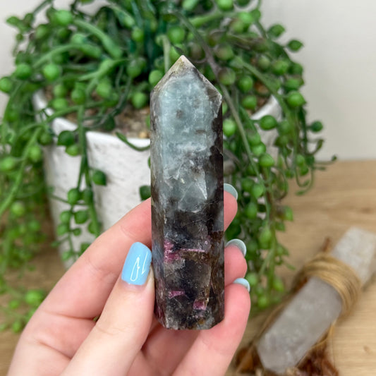 Pink Tourmaline / Aquamarine Point (Z64)