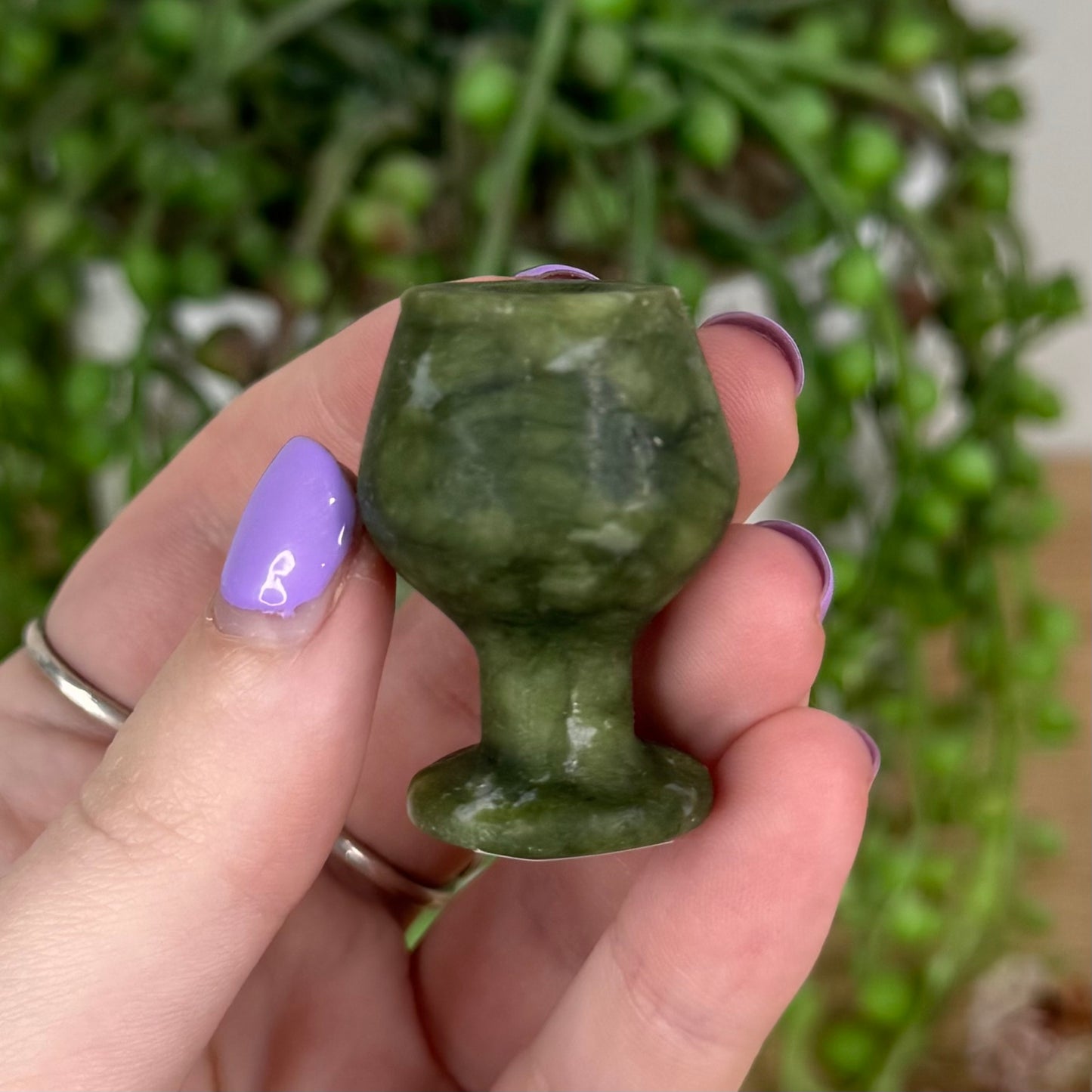 Green Jade Wine Glass (T460)