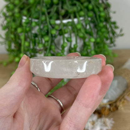 Clear Quartz Bowl (O929)