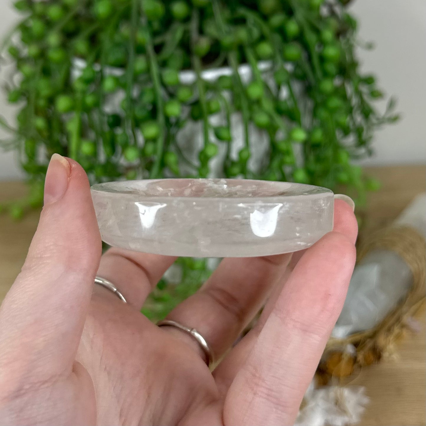 Clear Quartz Bowl (O928)