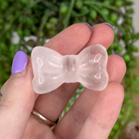 Clear Quartz Bow (T466)