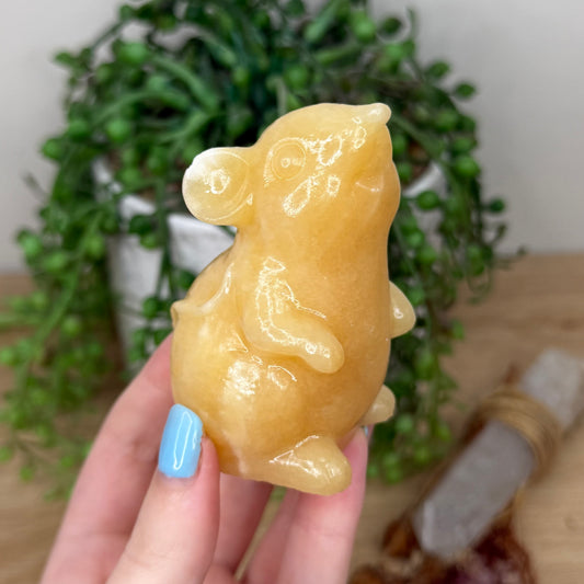 Yellow Calcite Mouse (Z233)