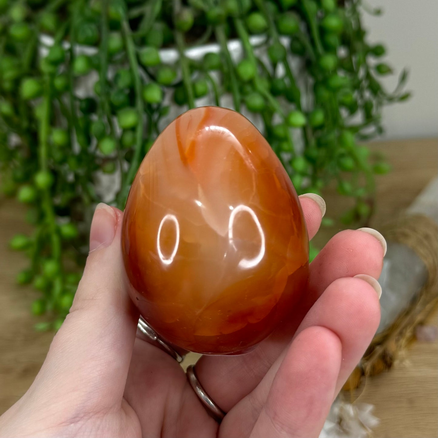 Carnelian Egg (K359)