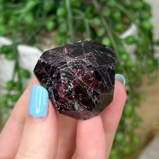 Garnet Free Form (Z135)
