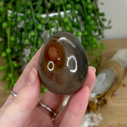 Polychrome Jasper Egg (K522)