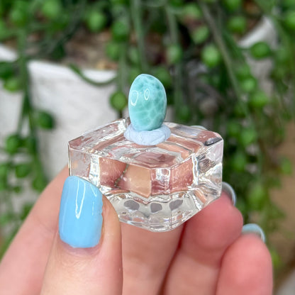 Larimar Cabochon On Stand (Z219)