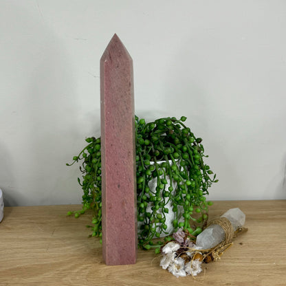 Thulite Tower (O978)