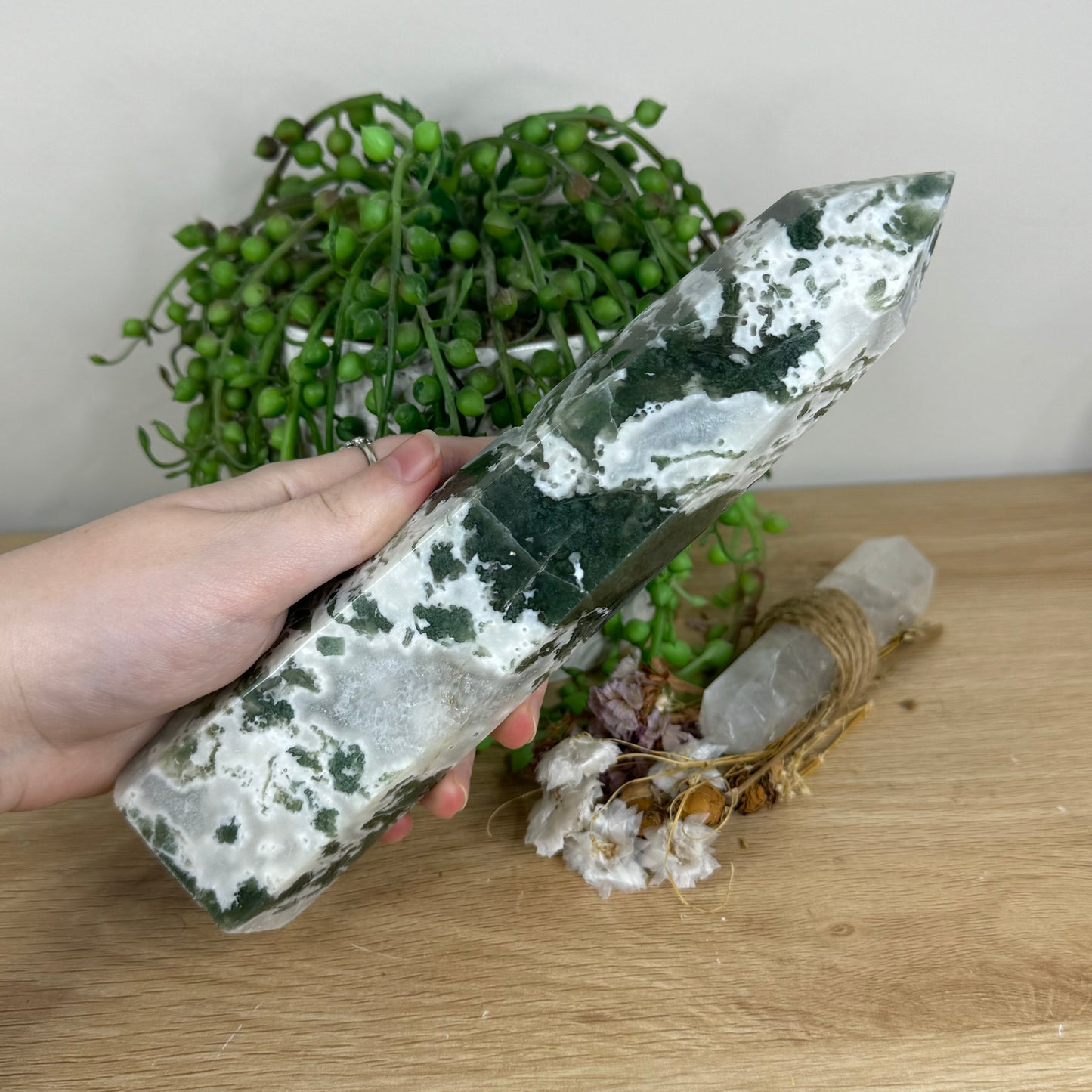 Moss Agate Tower (O962)