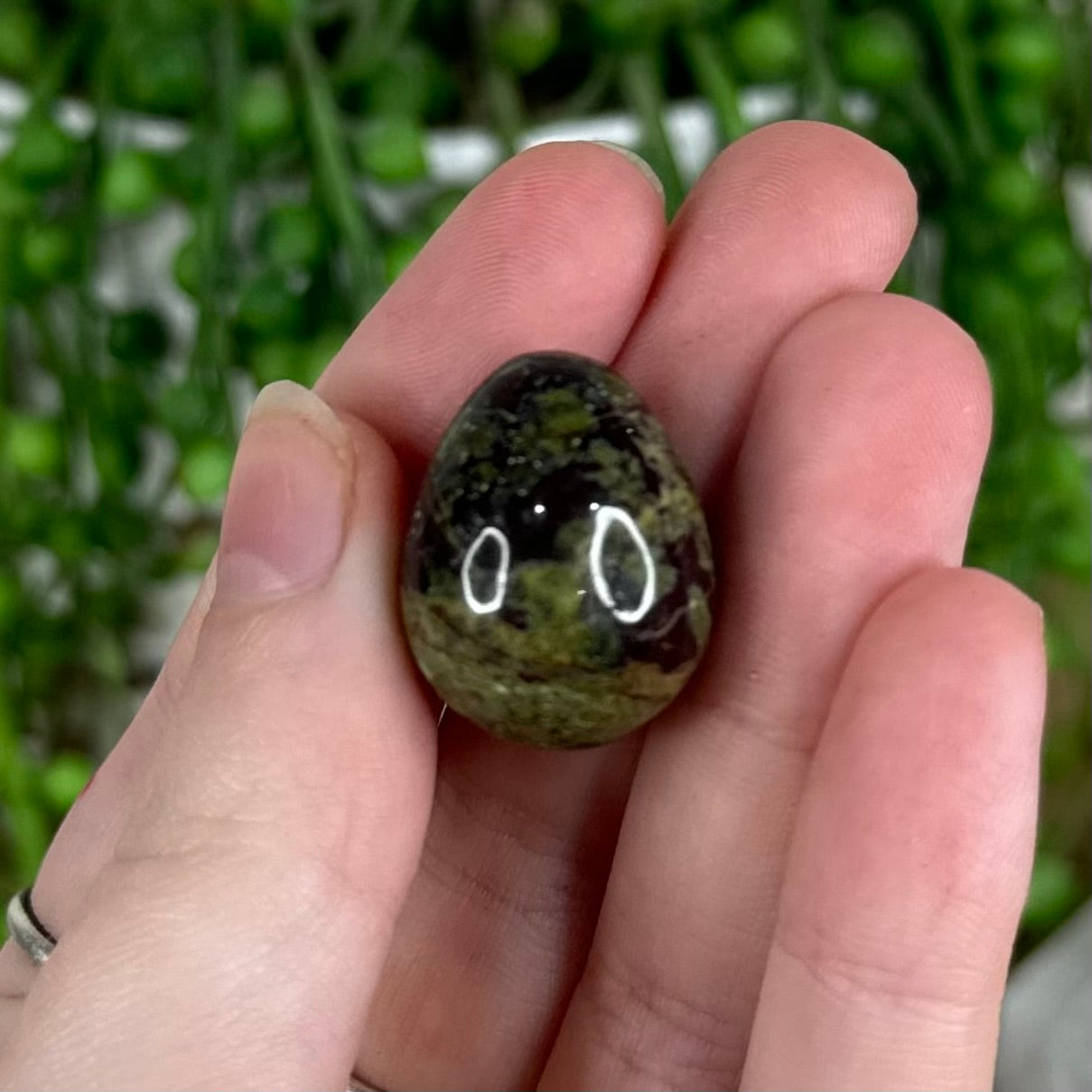 Dragons Bloodstone Tiny Egg