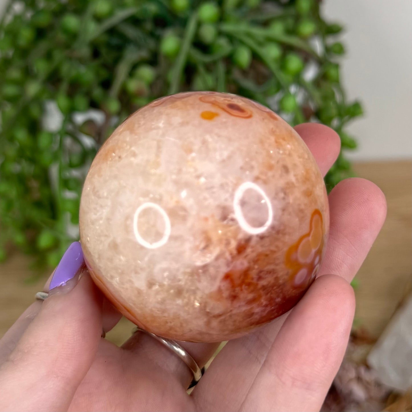 Carnelian Sphere (T693)