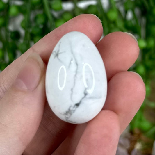 Howlite Mini Egg