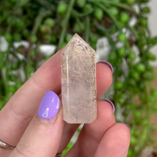 Dendrite In Quartz Point (T724)