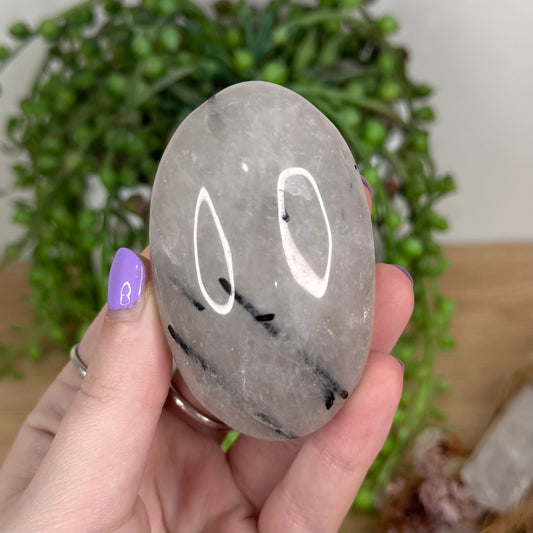 Tourmaline In Quartz Palm Stone (T232)