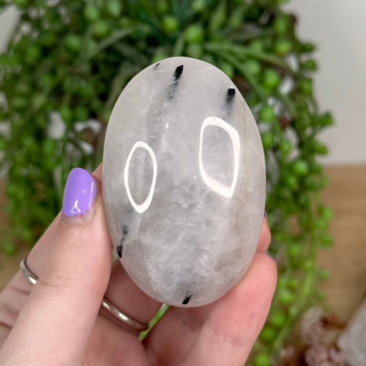 Tourmaline In Quartz Palm Stone (T230)