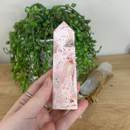 Pink Indonesian Agate Tower (P21)