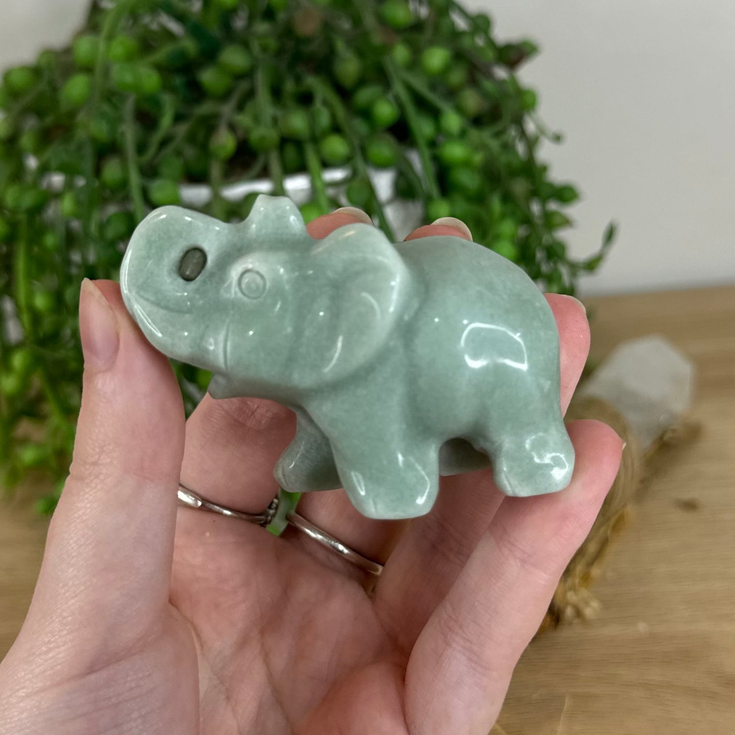 Green Aventurine Elephant (P77)