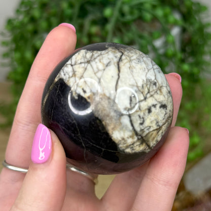 Purpurite Sphere (Z546)