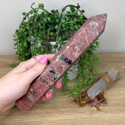 Plum Blossom Tourmaline Tower (Z355)