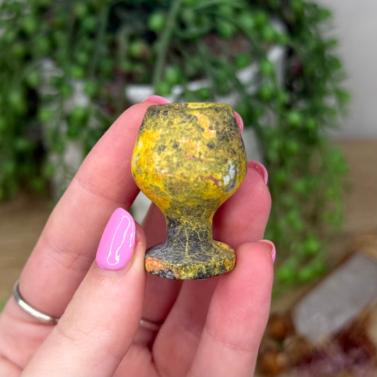 Realgar Wine Glass (Z374)